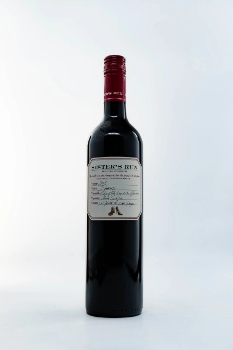 Вино Червено Систър Рън Епифъни Шираз 0.750 - Champagne Wine Shop