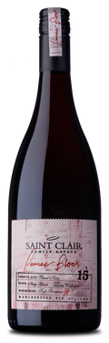 Saint Clair Pioneer Block Pinot Noir – Red Wine 0.75L bottle